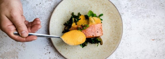 restaurant chatbot use cases